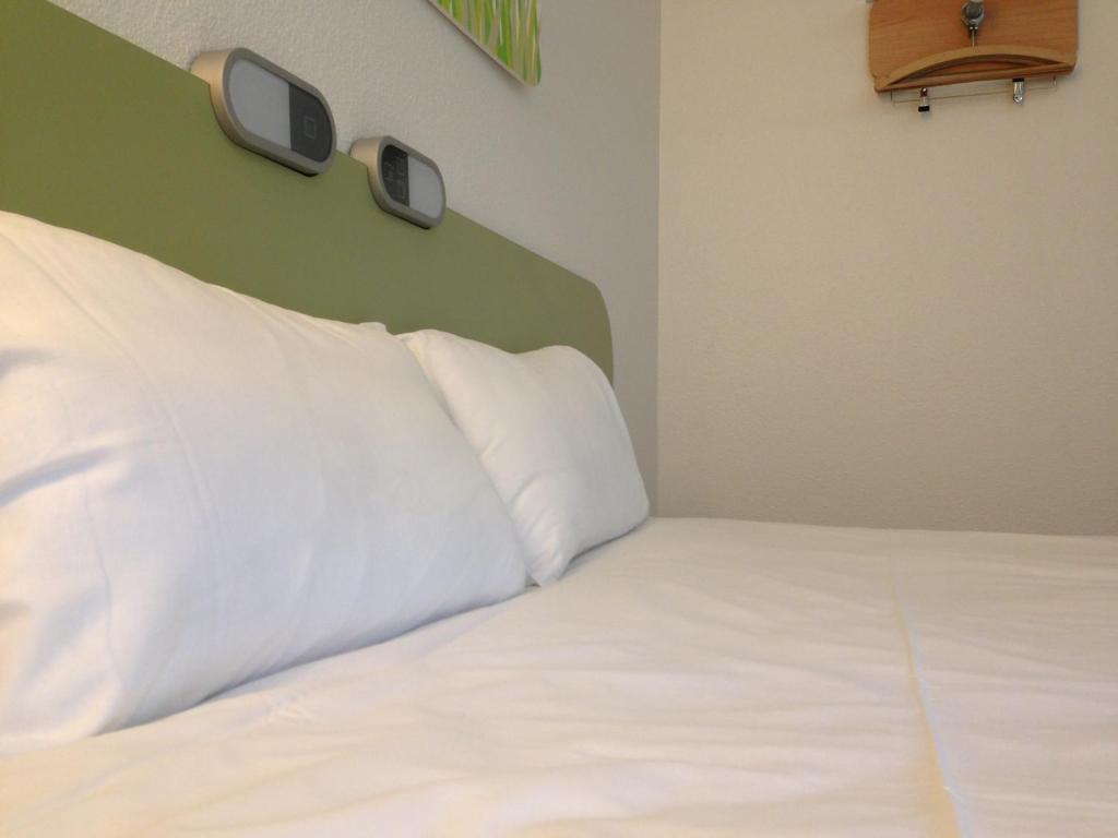 Ibis Budget Caen Centre Gare Zimmer foto